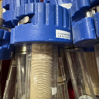 Plastic Chromatography Columns image 3